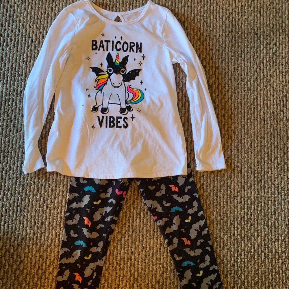 Justice outfit